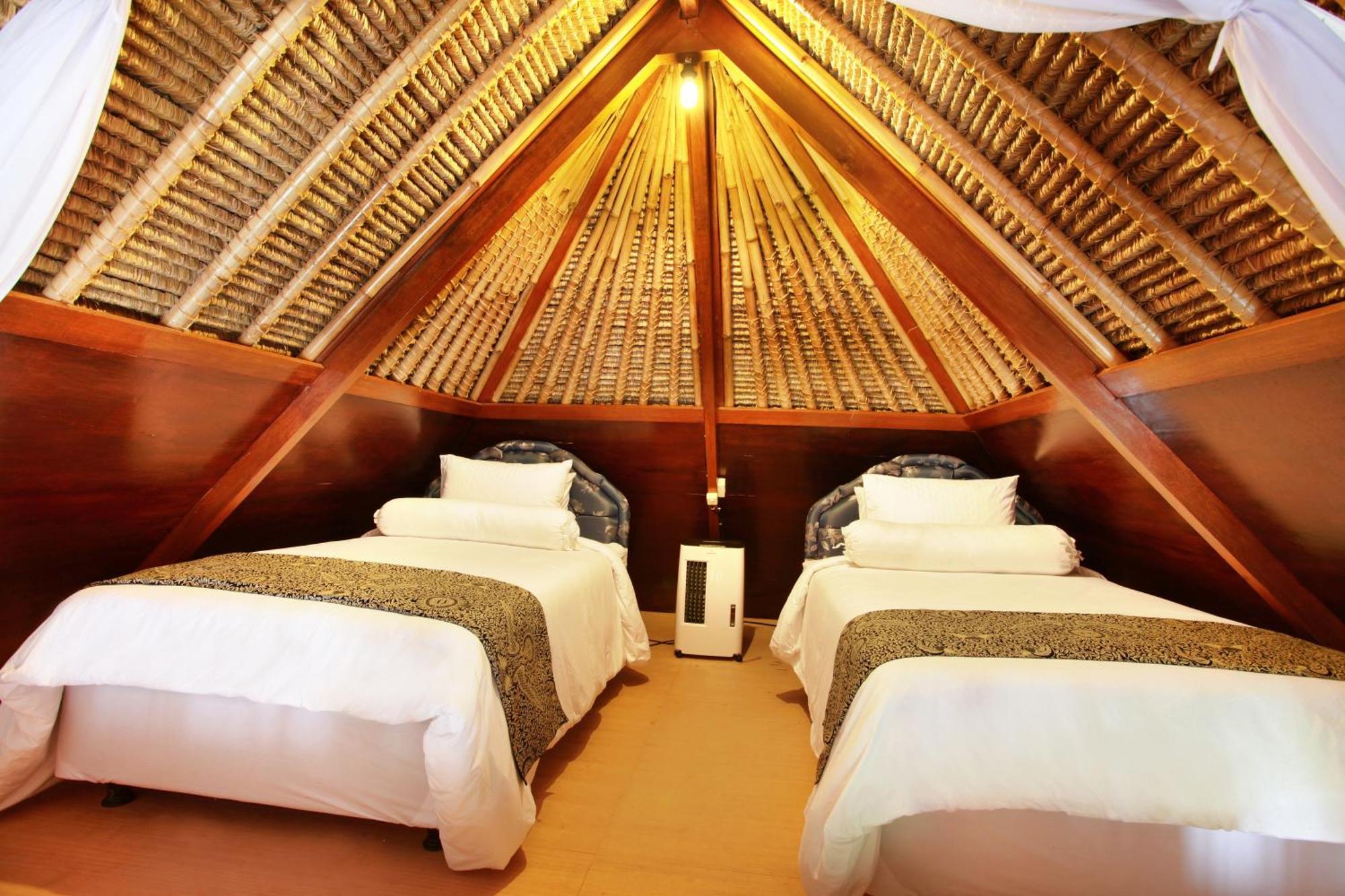 Villa Bukit Nusa Lembongan Kamer foto